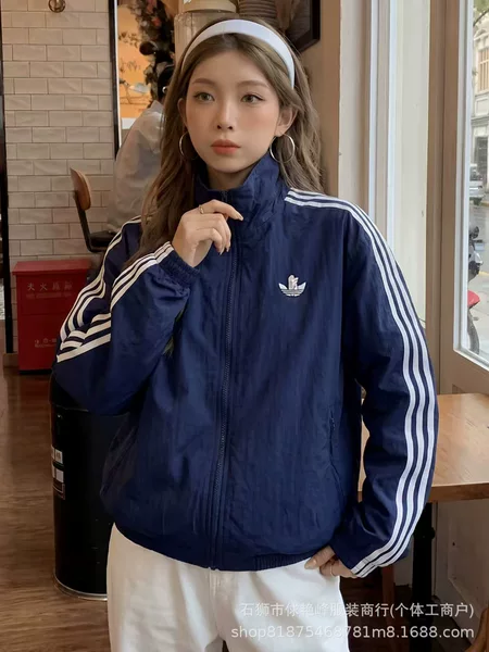 Clover jacket for men and women, spring and autumn casual loose sports top, embroidered couple's jacket with three stripes