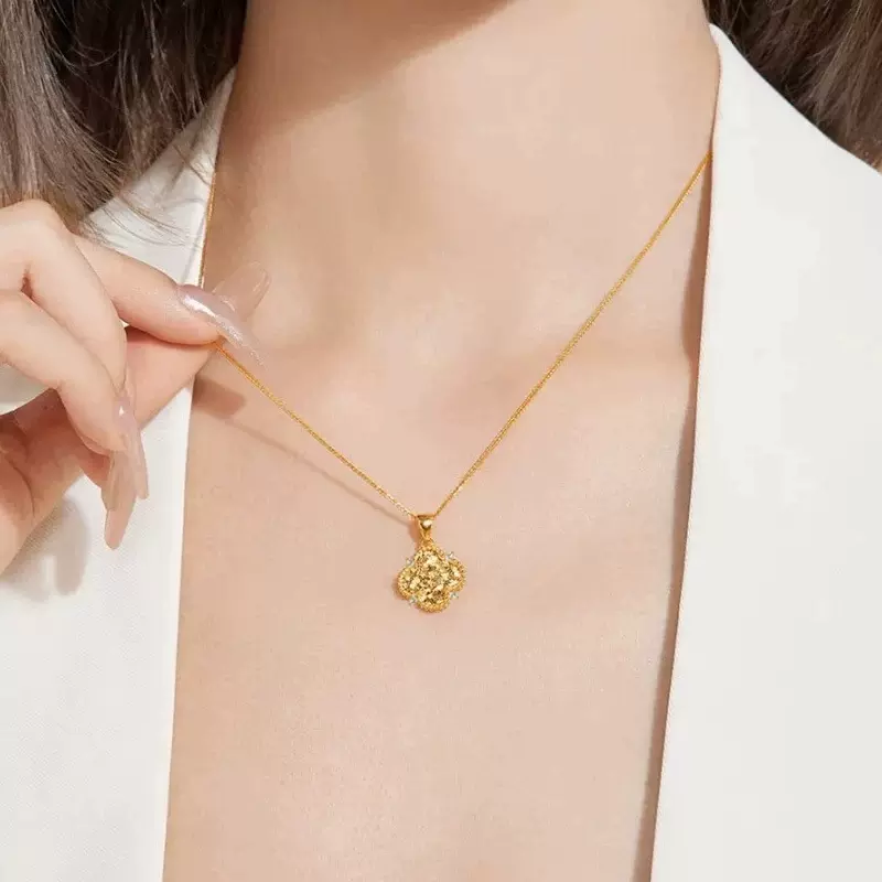 925纯银四叶草项链碎碎冰CNC吊坠锆石春夏轻奢女高级感百搭锁骨链