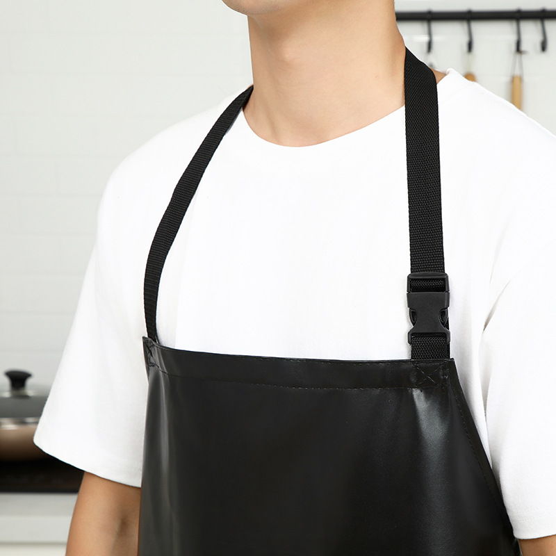 Cuero negro ajustable abrazadera delantal al por mayor a prueba de aceite impermeable ropa de trabajo personalizada sucia simple protección contra el viento