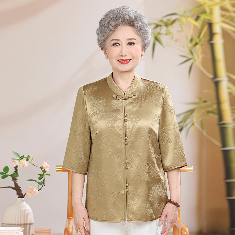 New Chinese-Style Three-Quarter Sleeve Shirt for Mothers, Suitable for 60-70-Year-Old Seniors, Stylish Blouse for Grandma, Elegant Top for Wife, Set New Chinese-Style Three-Quarter Sleeve Shirt for Mothers, Suitable for 60-70-Year-Old Seniors, Stylish Blouse for Grandma, Elegant Top for Wife, Set