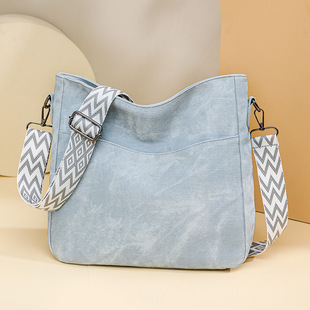 �羳����Ů���μ��2025�¿��³��r��б������sС����ͨ�ڰ�bags