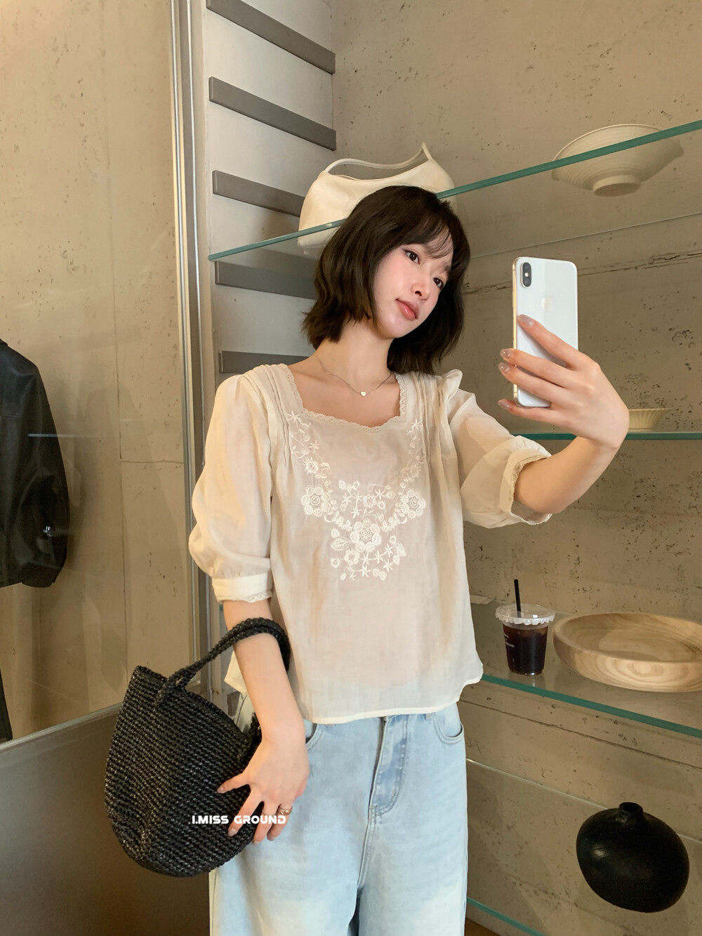 Áo sơ mi nữ cổ vuông tay bồng thêu ren hoa mùa hè — màu trắng, Xanh da trờicolor chi tiết 12