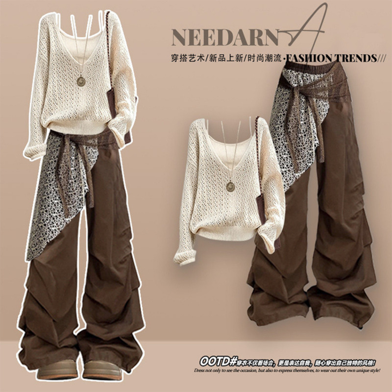 Melard's autumn outfit features a relaxed, laid-back style with a knitted cardigan and a camisole, which looks great on women, along with a western wasteland-style suit and pants Melard's autumn outfit features a relaxed, laid-back style with a knitted cardigan and a camisole, which looks great on women, along with a western wasteland-style suit and pants