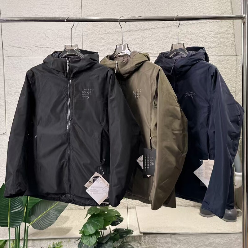 Cross-border foreign trade, Niu Jia Sorano down jacket, sports and outdoor wear, windproof and snowproof, designed for couples, warm and hooded down jacket