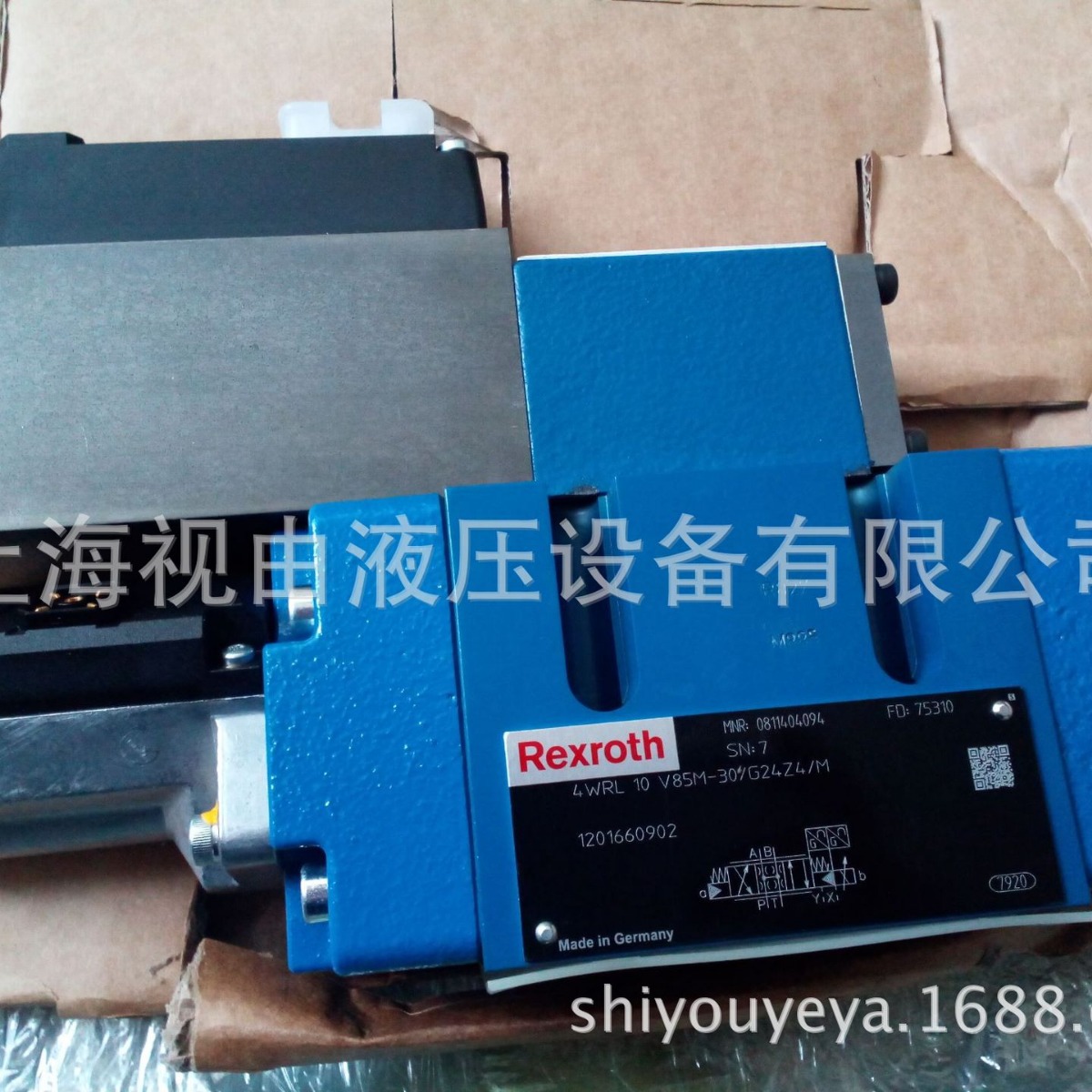 力士乐Rexroth比例阀R901401742 4WRLE16V200M-41/MXY/24A1德国产