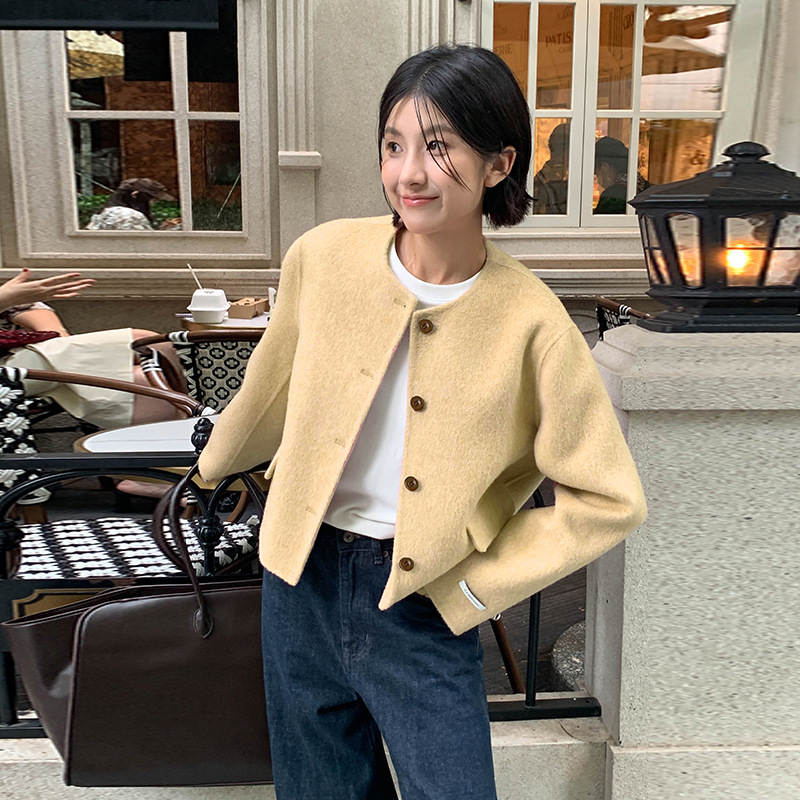 MOXI十三行女装2025冬季新款韩版圆领短款小个子羊毛大衣羊绒外套