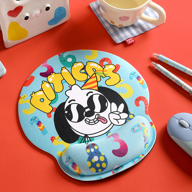 Alfombrillas de ratón transfronterizas, divertidas y variadas, reposamuñecas, alfombrillas de ratón de alta calidad con formas especiales, alfombrillas de ratón de dibujos animados para hombres y mujeres