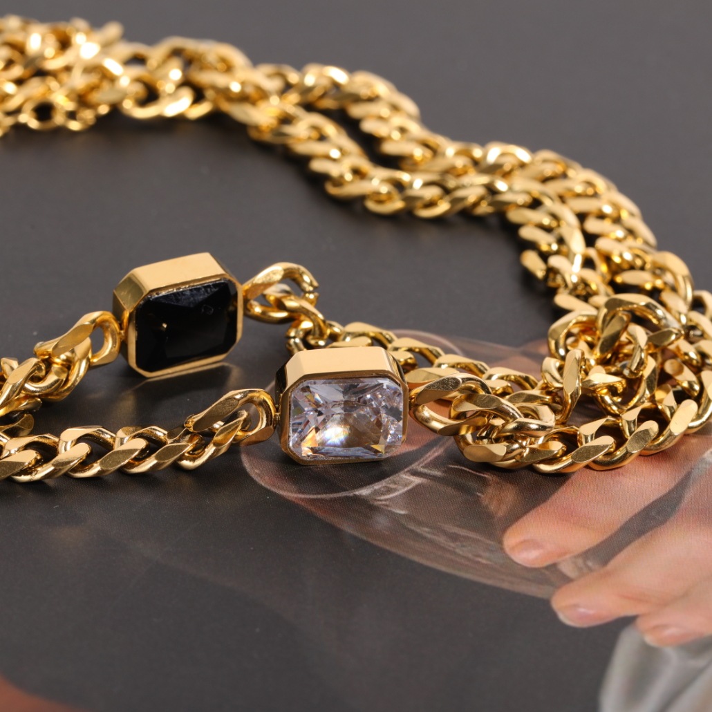 simple golden thick chain stainless steel inlaid zircon necklace