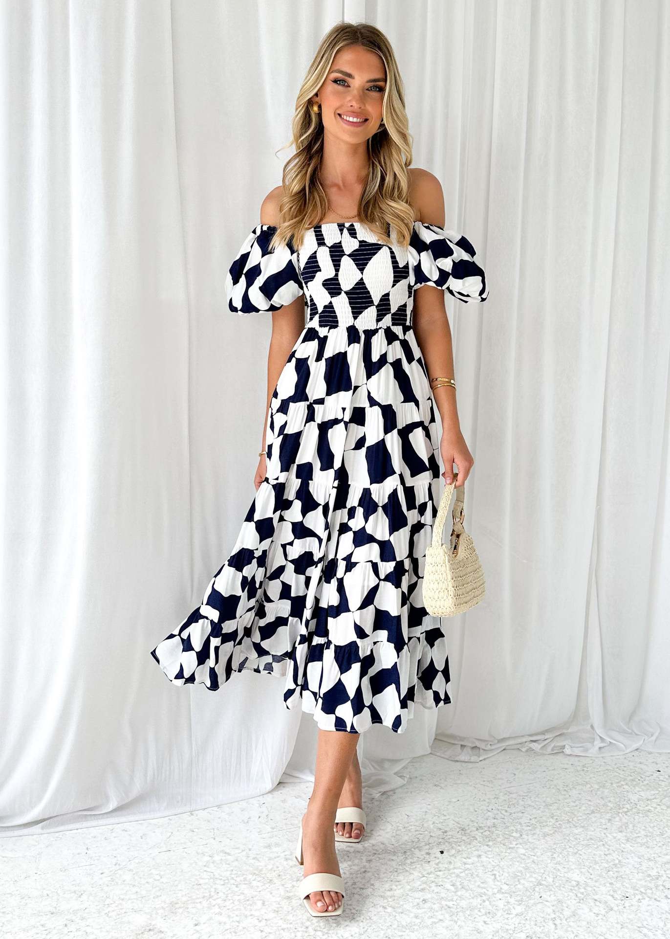 301g Weight Maxi Long Dress Dress Length Type Short Sleeve Sleeve Length Regular Dress Dresses Type Puff Sleeve Sleeve Type Polyester Fabric Type Mid Waist Waist Line Travel, Daily Occasion Boat Neck Neckline Regular Fit Fit Type Flower Pattern Summer, Spring Season Women's Gender Elegant, Classic Style Style Wholesale Women's Elegant Classic Style Flower Travel Daily Boat Neck Short Sleeve Regular Dress 5