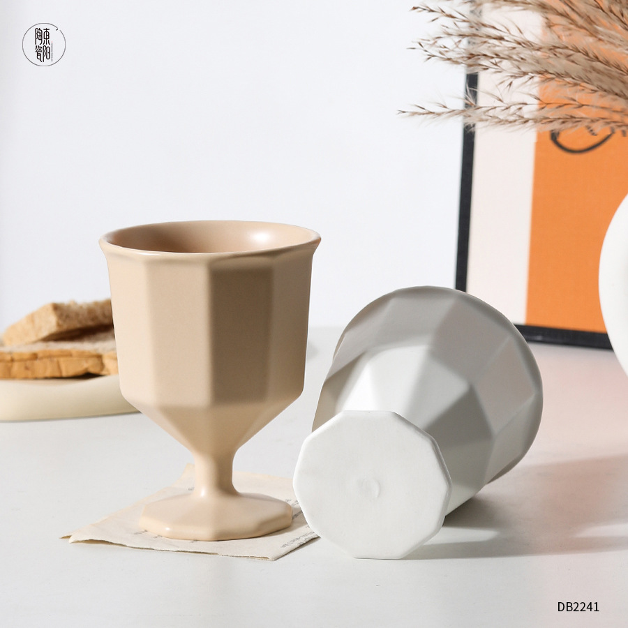 ��ʽ���˱�����������ins����ֵ�ްѸ߽���Ʒͨ����ʿ�մɱ�����