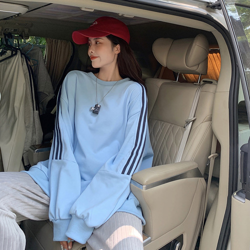 Women's 3-Striped Sweatshirt 2026 Spring and Autumn Couple's Fashion Ins Loose Korean Style Round Neck Medium Long Sleeve Top Wholesale