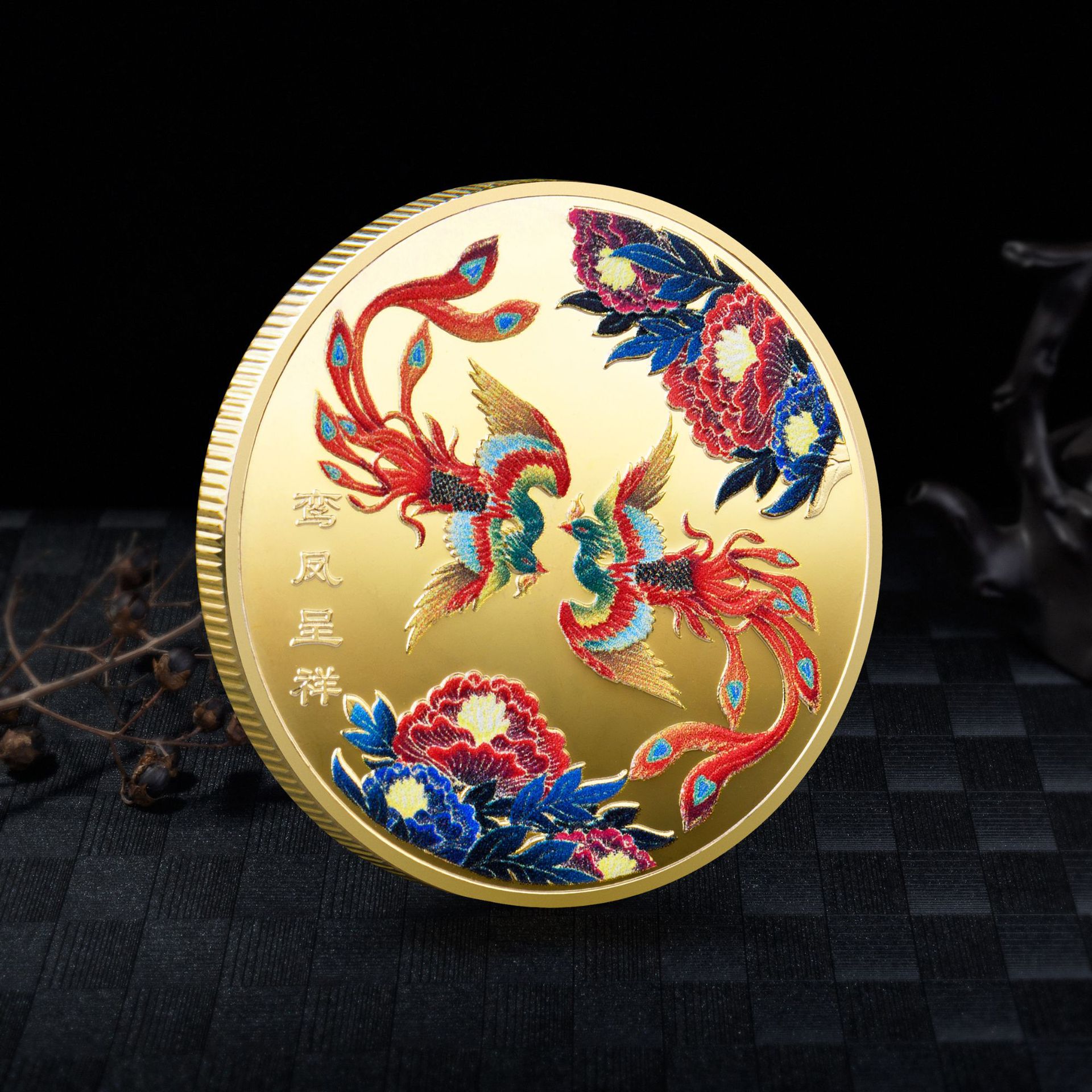 新款鸞鳳呈祥紀念幣彩色立體噴繪金屬紀念徽章喜宴伴手禮