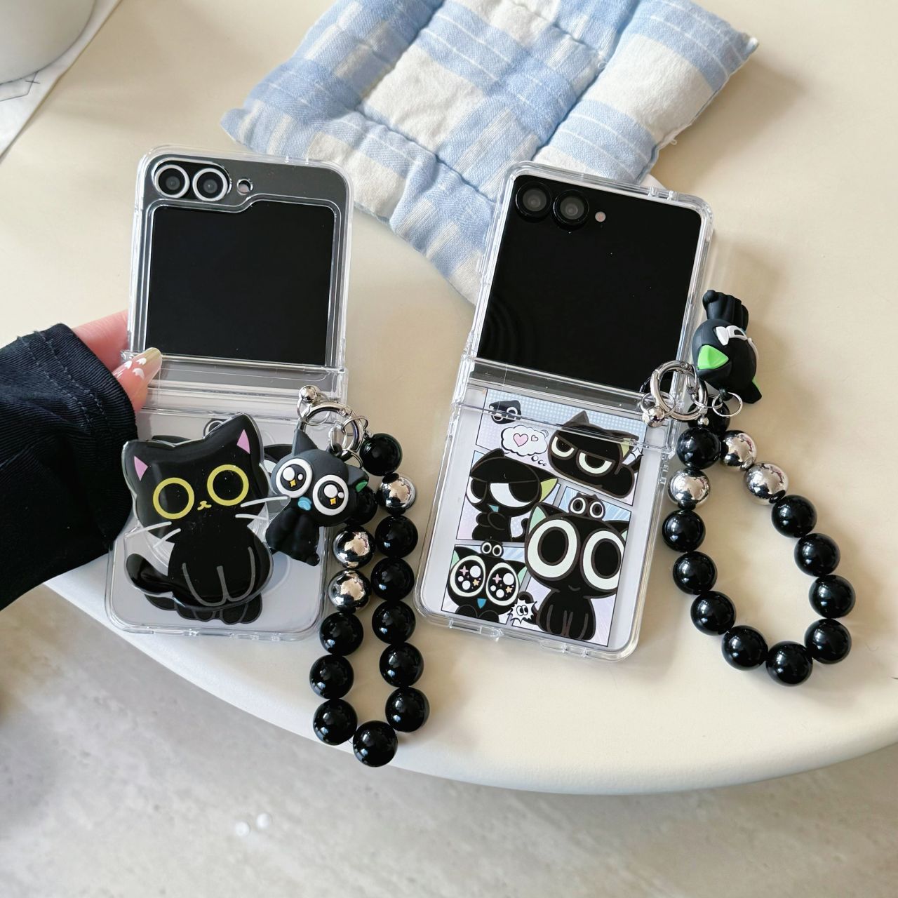 Cute Black Cat Phone Case For Samsung Galaxy Z Flip Series_voghion.com