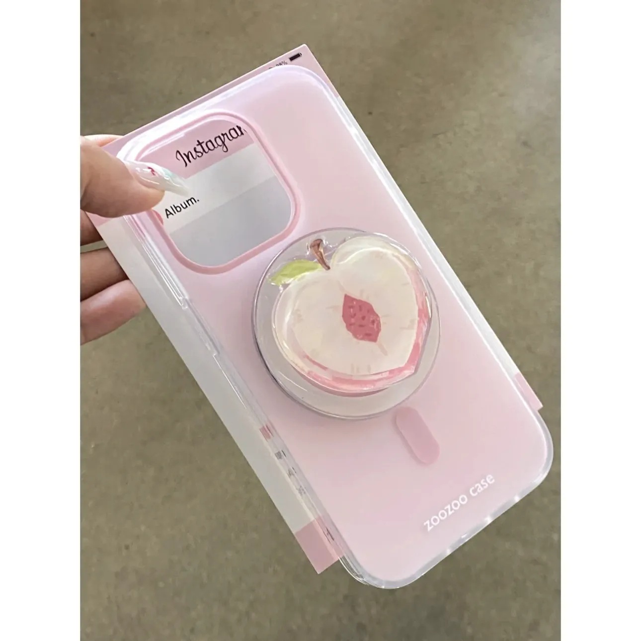 Plastic Resin Solid Color Spraying Cartoon Style Cute Phone Cases Phone Accessories display picture 3