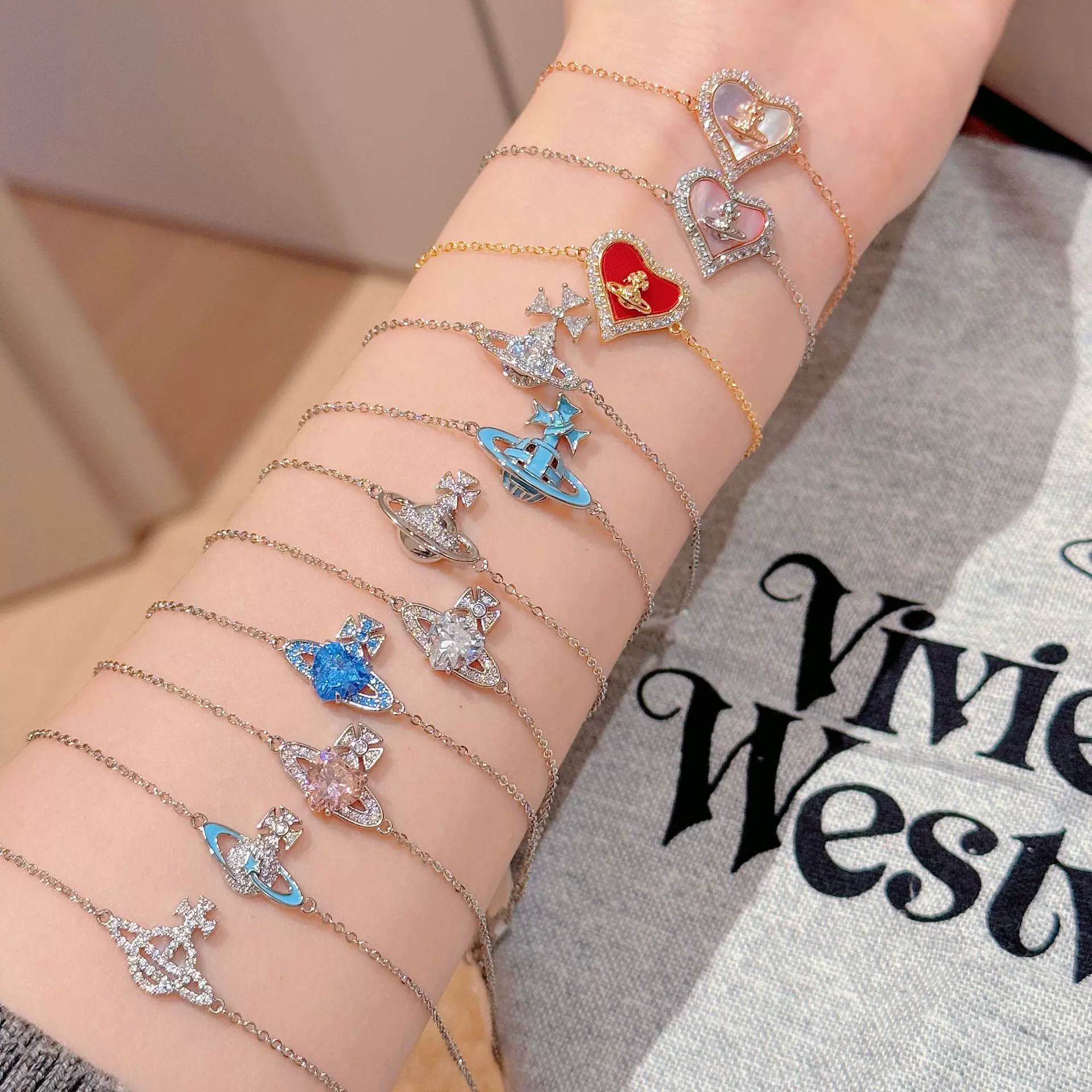 西太后手链合集小众百搭高级感爱心手饰时尚天然锆石欧美土星手链