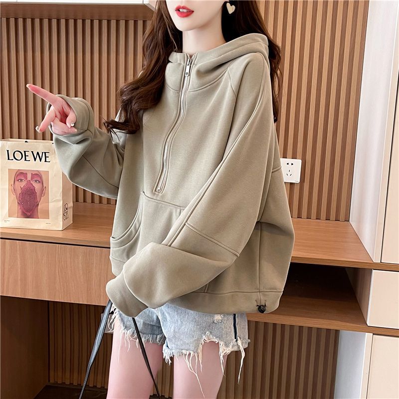 8832 # Official Image Special Offer (Imitation Cotton and Milk Silk) Short Thin Hooded Sweatshirt for Petite Women 8832 # Official Image Special Offer (Imitation Cotton and Milk Silk) Short Thin Hooded Sweatshirt for Petite Women