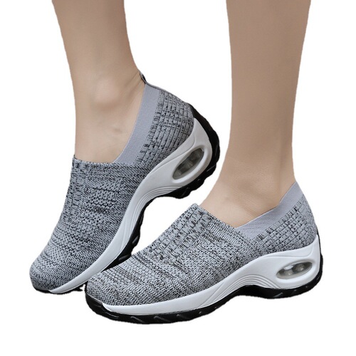  new cross-border large size Feiwei women's shoes spring and summer middle-aged and elderly mothers' shoes square dance shoes air cushion sneakers