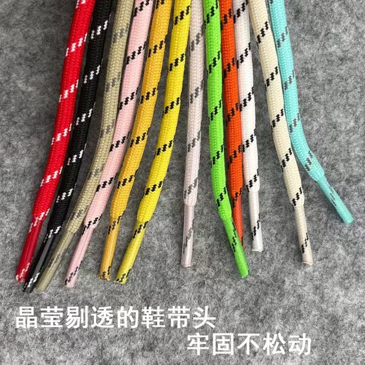 Подходит для кроссовок, походных ботинок, круглых шнурков, диагональных полос, черно-белых и желтых шнурков, круглой формы.