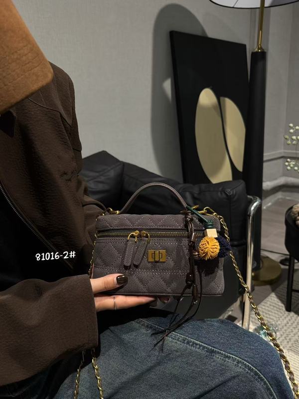 复古麂皮纹真皮链条饭盒包包女2025秋冬新款高级感时尚单肩斜挎包|undefined