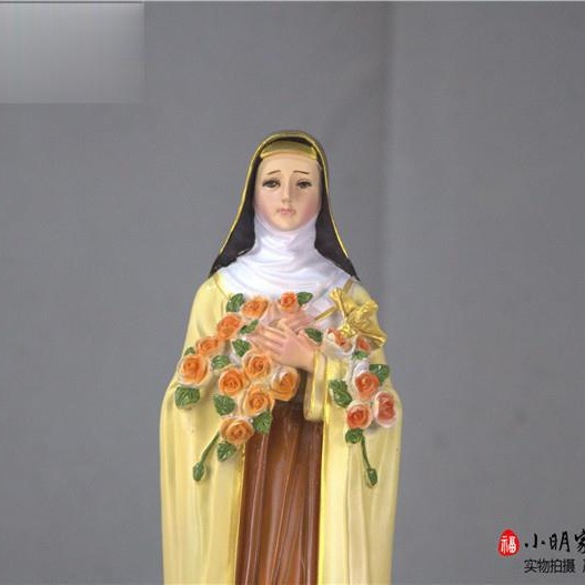 Transfronterizo 30cm pequeña decoración de resina de Santa Teresa iglesia gabinete de televisión escultura de escritorio artesanía
