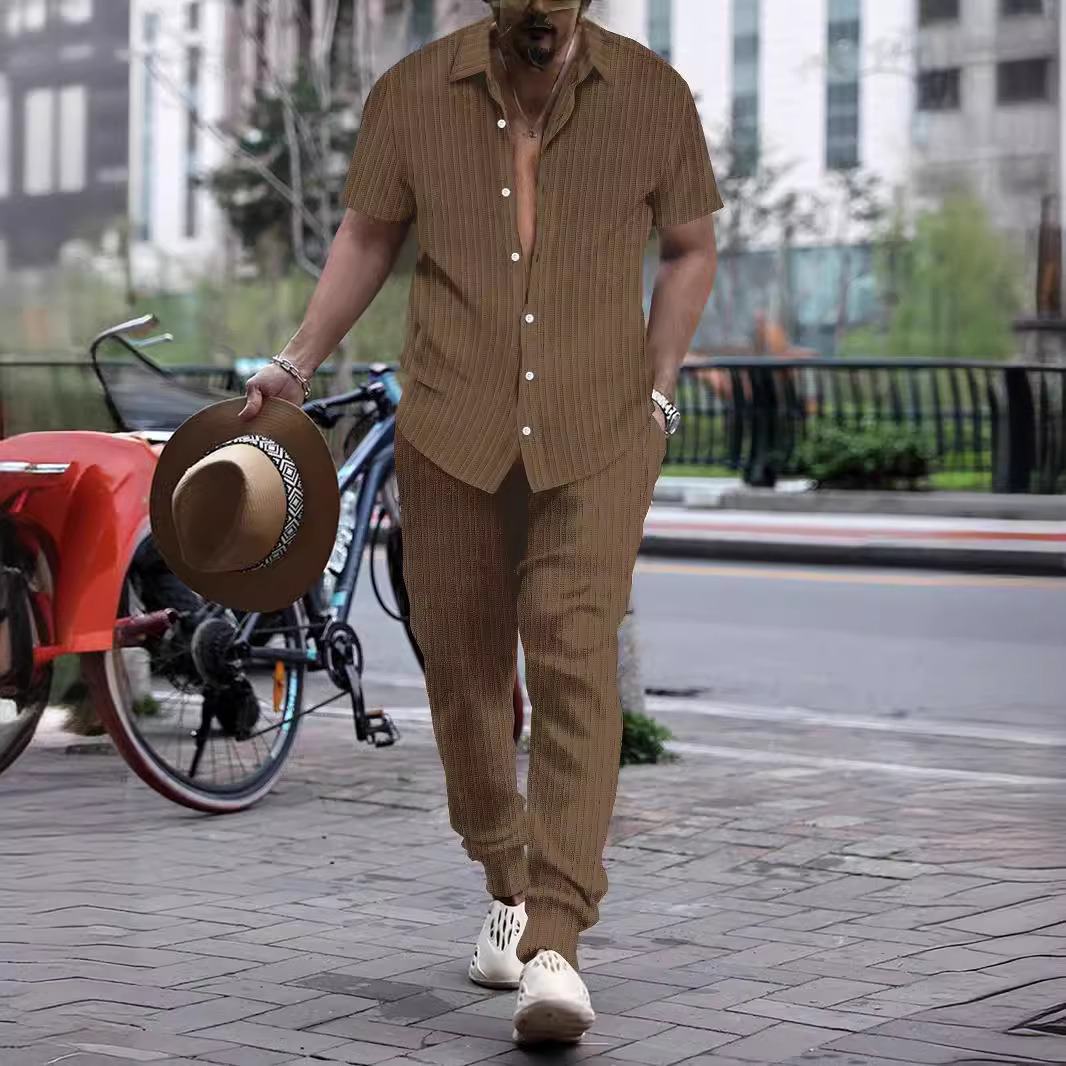 2024 년 여름 아마존 AliExpress 유럽과 미국의 국경 간 남성 셔츠 캐주얼 느슨한 반팔 바지 비치 세트
