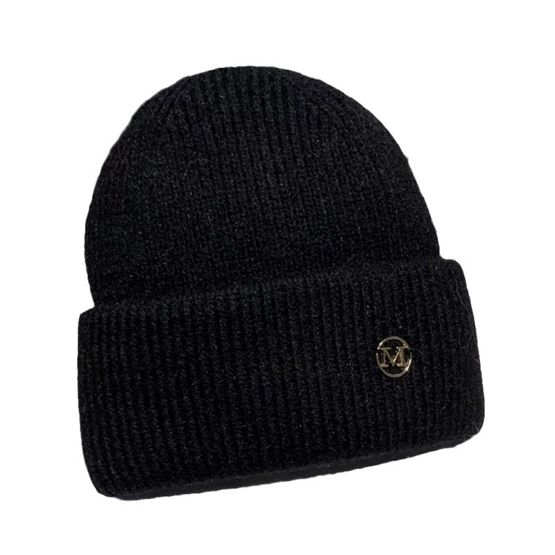 Keep warm demi-season woolen knitted hat