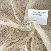 批发欧根纱面料亮纱纯色透明硬纱舞台婚庆装饰纱三根纱花艺包装