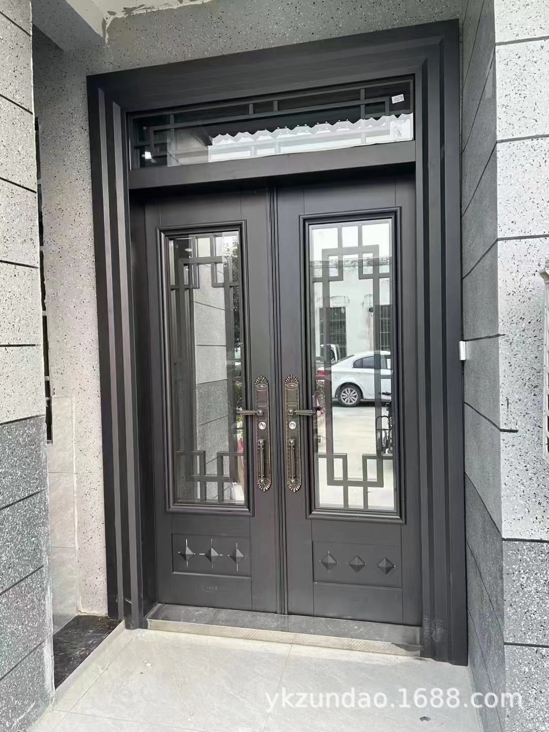 双开锌合金玻璃大门