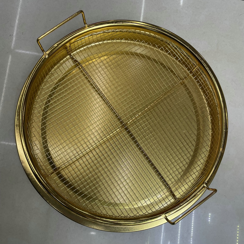 ステンレスの円形の大きいバーベキューかごの金色の底のセットの食べ物かごはカラーの箱を含みます。|undefined
