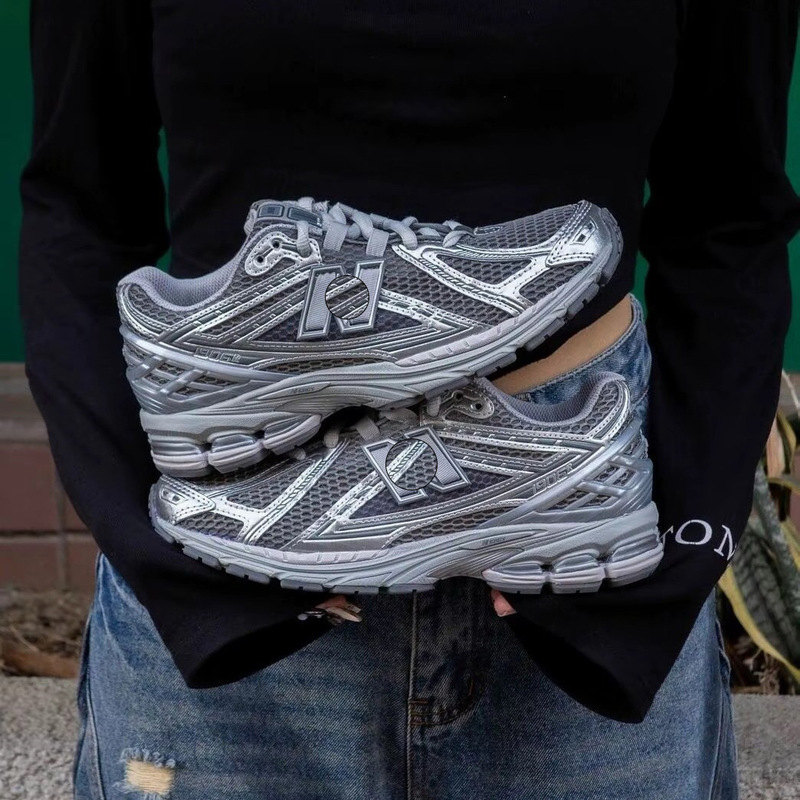 Putian Tengfei Pure Original Nb1906R Liquid Silver Retro Dad Shoes Thick-Soled Cushioning Breathable Mesh Men's and Women's Running Shoes Putian Tengfei Pure Original Nb1906R Liquid Silver Retro Dad Shoes Thick-Soled Cushioning Breathable Mesh Men's and Women's Running Shoes