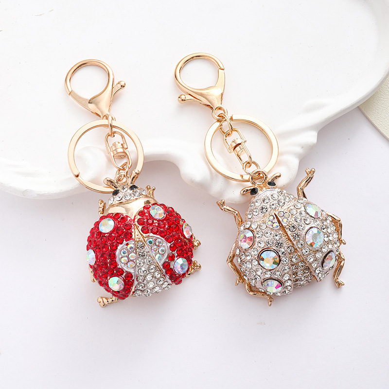 Amazon Cross-Border Popular Beetle Keychain Seven-Star Ladybug Metal Rhinestone Key Chain Ring Backpack Pendant