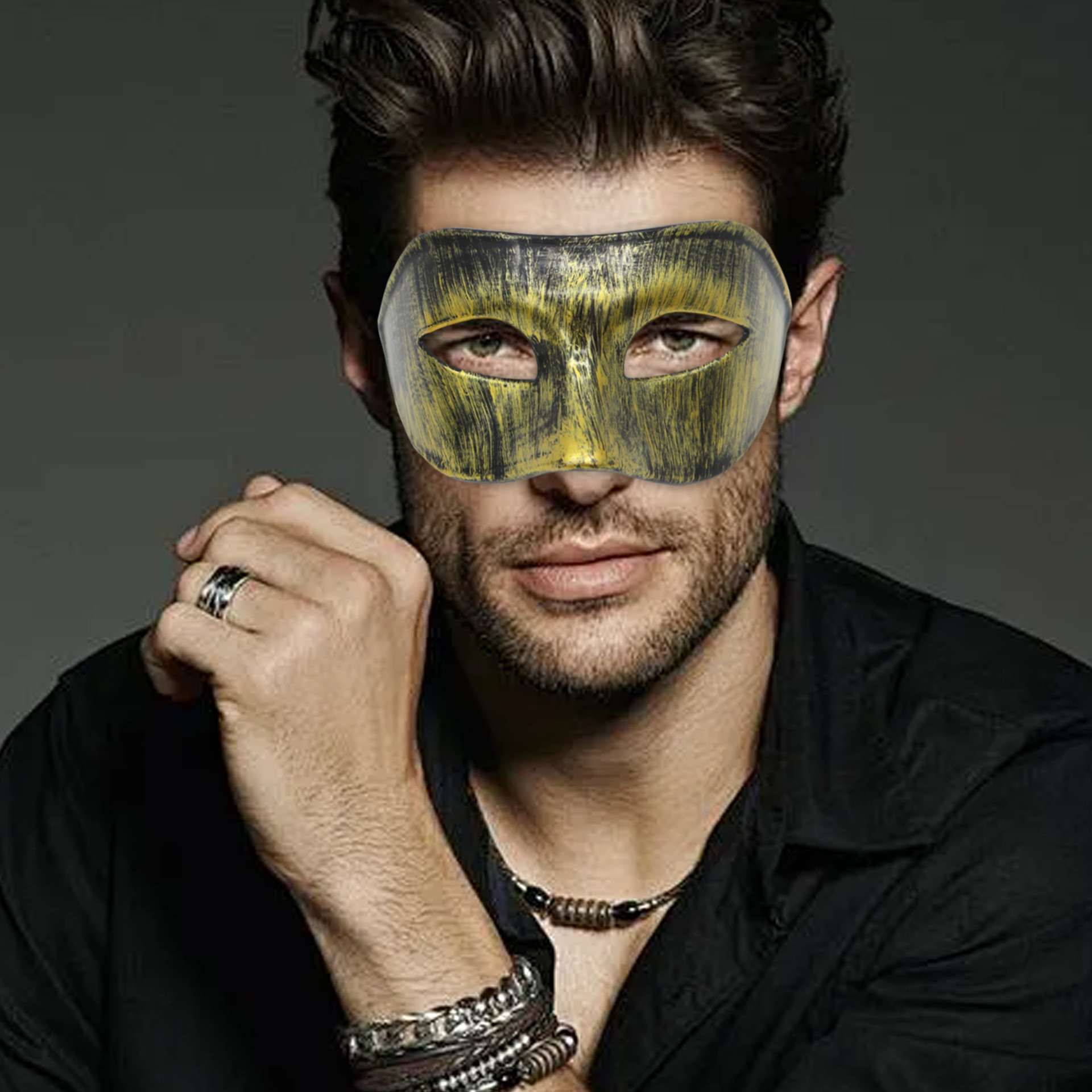 Amazon Hot Sale Fiesta de baile de mitad de cara gruesa para adultos mascarillas de ojos de hombre PP máscaras de cabeza plana retro