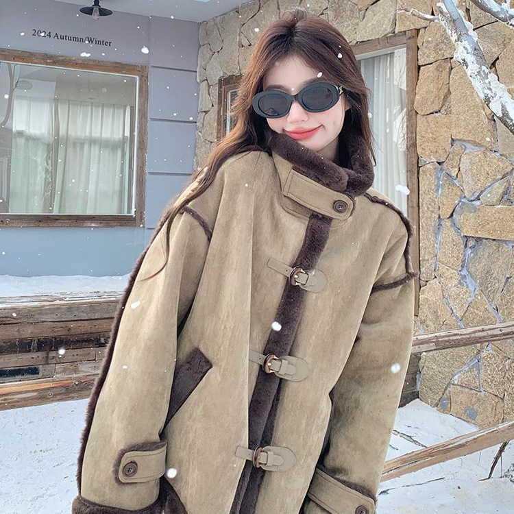 Trendy and Stylish Shearling Coat for Women, Autumn and Winter 2025 New Thickened Warm Biker Jacket Top