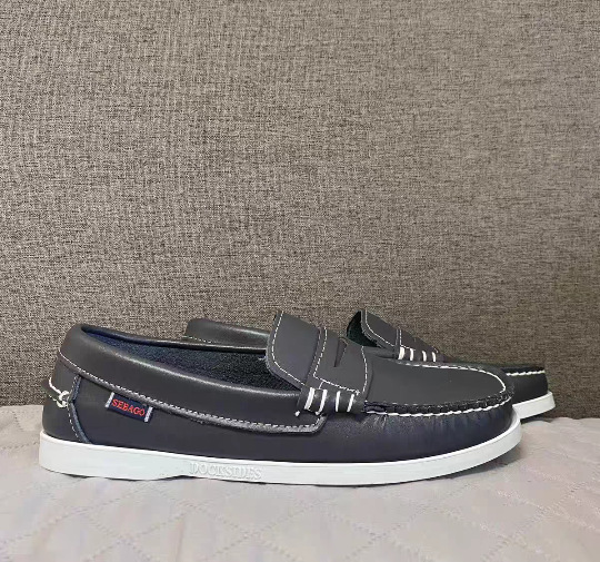 Zapatos transfronterizos para hombres, comercio exterior, zapatos de vela de gran tamaño, versión coreana para hombres, conducción de moda, zapatos de guisantes, zapatos casuales, zapatos de cuero, AliExpress para hombres