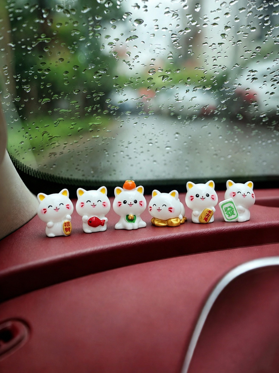 Lucky Cat Desktop Ornament Office Desk Living Room Entryway Decoration Cute Car Interior Accessory 2025 New Model