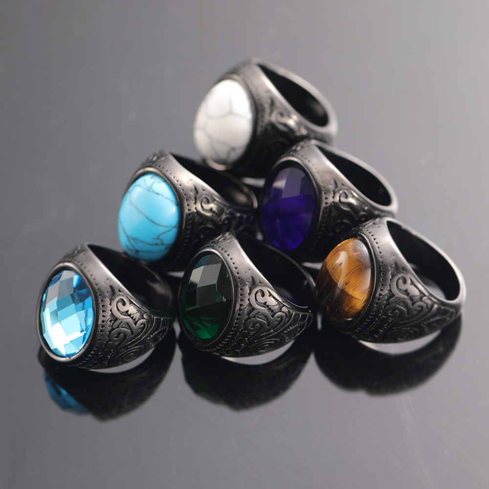 Fashionable retro ring stainless steel with zircon