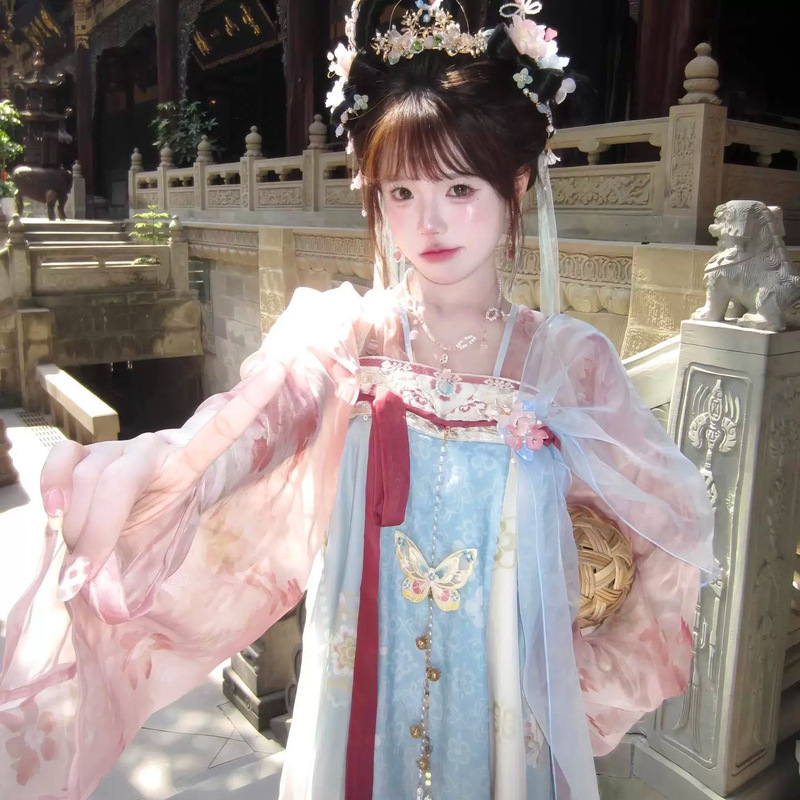 Original Hanfu for Women, Tang-Style Qi Xiong Ruqun, Traditional Costume for Petite Girls, Everyday Hanfu with a Fairy-Like, Fluttering, and Cute Design