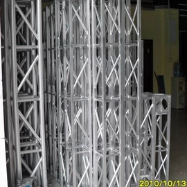 舞台;其他舞台设备;展示架