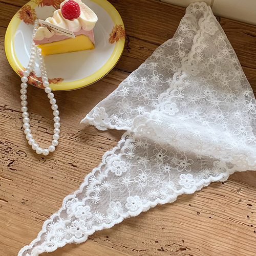 2024 Spring New French Retro White Lace Floral Head Scarf for Women Head Covering Triangle Scarf Beach Silk Scarf Fashion Band