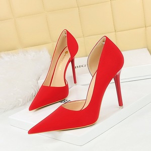 1298-8 European and American minimalist banquet high heels with thin heels, shallow mouth, pointed side hollowed out ret