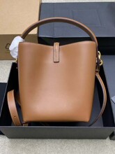 2024�¿�������ĸ��ţƤˮͰ������ͬ��hobo�μ�б������ˮͰ��