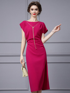 Elegant and elegant appearance in formal occasions， slimming and buttocks wrapped long skirt