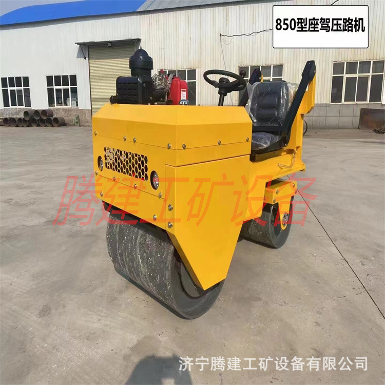 座驾式压路机 手扶压路机单双钢轮振动压路机 小型振动压路机