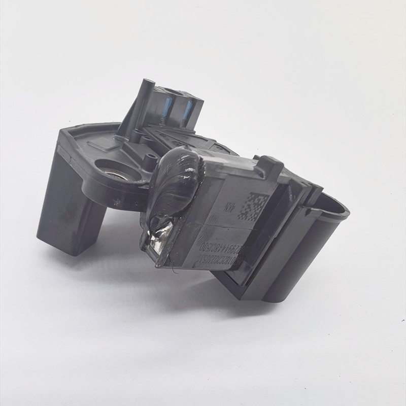 Generator Regulator Wholesale Suitable for Golf Sagitar Polo Skoda Octavia Valeo Original Voltage Stabilizer