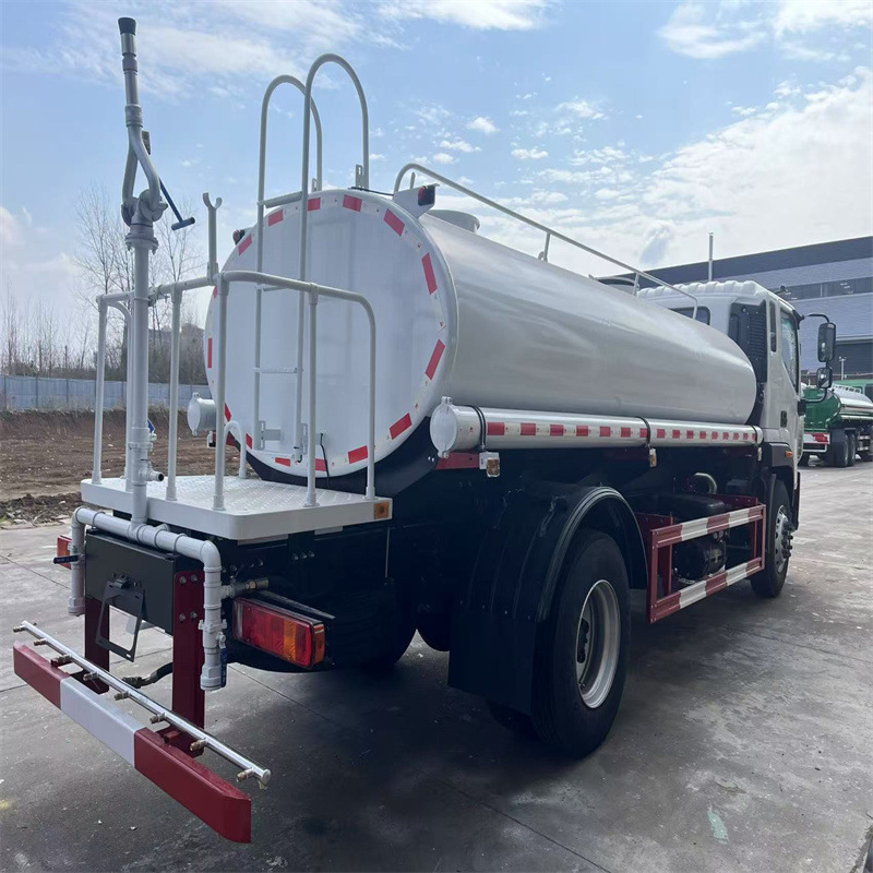 Export Tanzania Zimbabwe Botswana Right-Hand Drive Sprinkler Truck 12 Cubic Meters Greening Sprinkler Truck