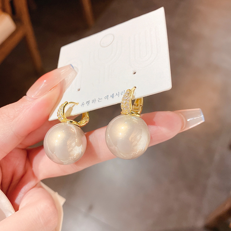Women's Gender 1 Pair Simple Style Geometric Inlay Imitation Pearl Copper Zircon Earrings