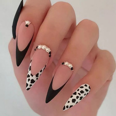 Black and White Leopard-Print Cow-Pattern Fake Nail Stickers | European & American Sweet-Cool Wearable Nail Tips | Ready-Made, Reusable Manicure Pieces