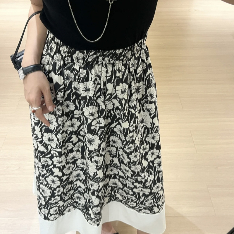 2026 Personal Recommendation: 100% Cotton Draped Black and White Print Slimming High-Waisted Skirt, Elegant Long Skirt for Women 2026 Personal Recommendation: 100% Cotton Draped Black and White Print Slimming High-Waisted Skirt, Elegant Long Skirt for Women
