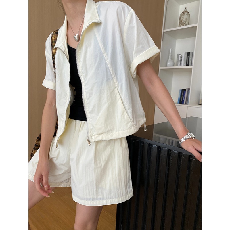 司南褶皱随性感小个子速干防晒衣运动休闲短裤两件套