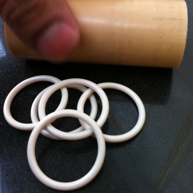 密封圈 四氟O形圈 PEEKO形圈 耐高温O形圈 耐压O形圈 耐磨O形圈